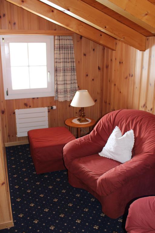 シャレー スピーヌ グリンデルヴァルト 部屋 写真