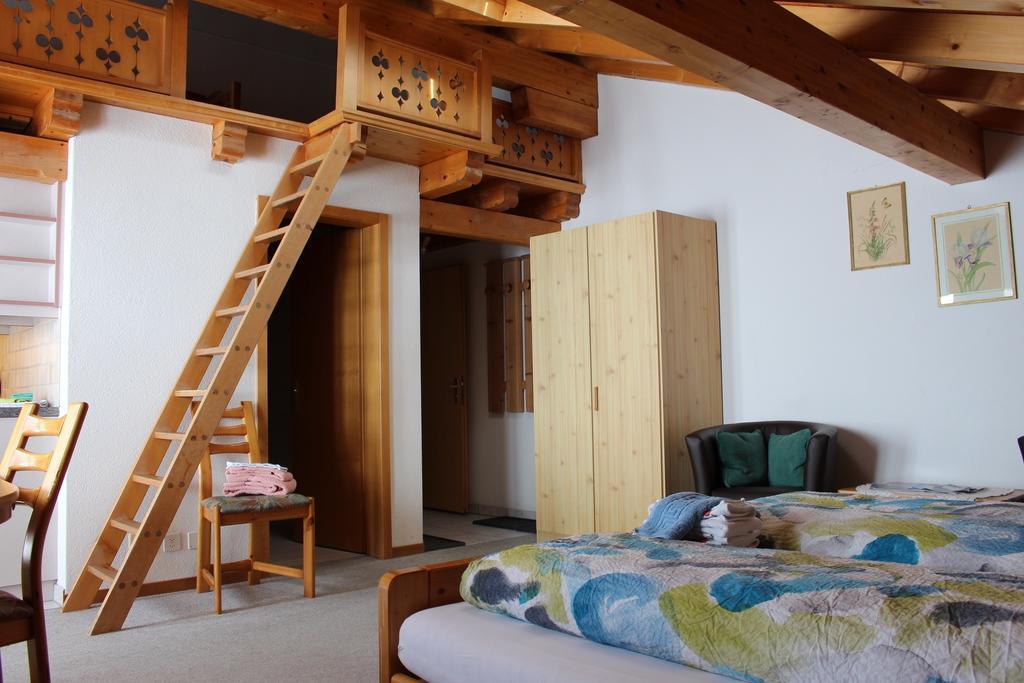 シャレー スピーヌ グリンデルヴァルト 部屋 写真